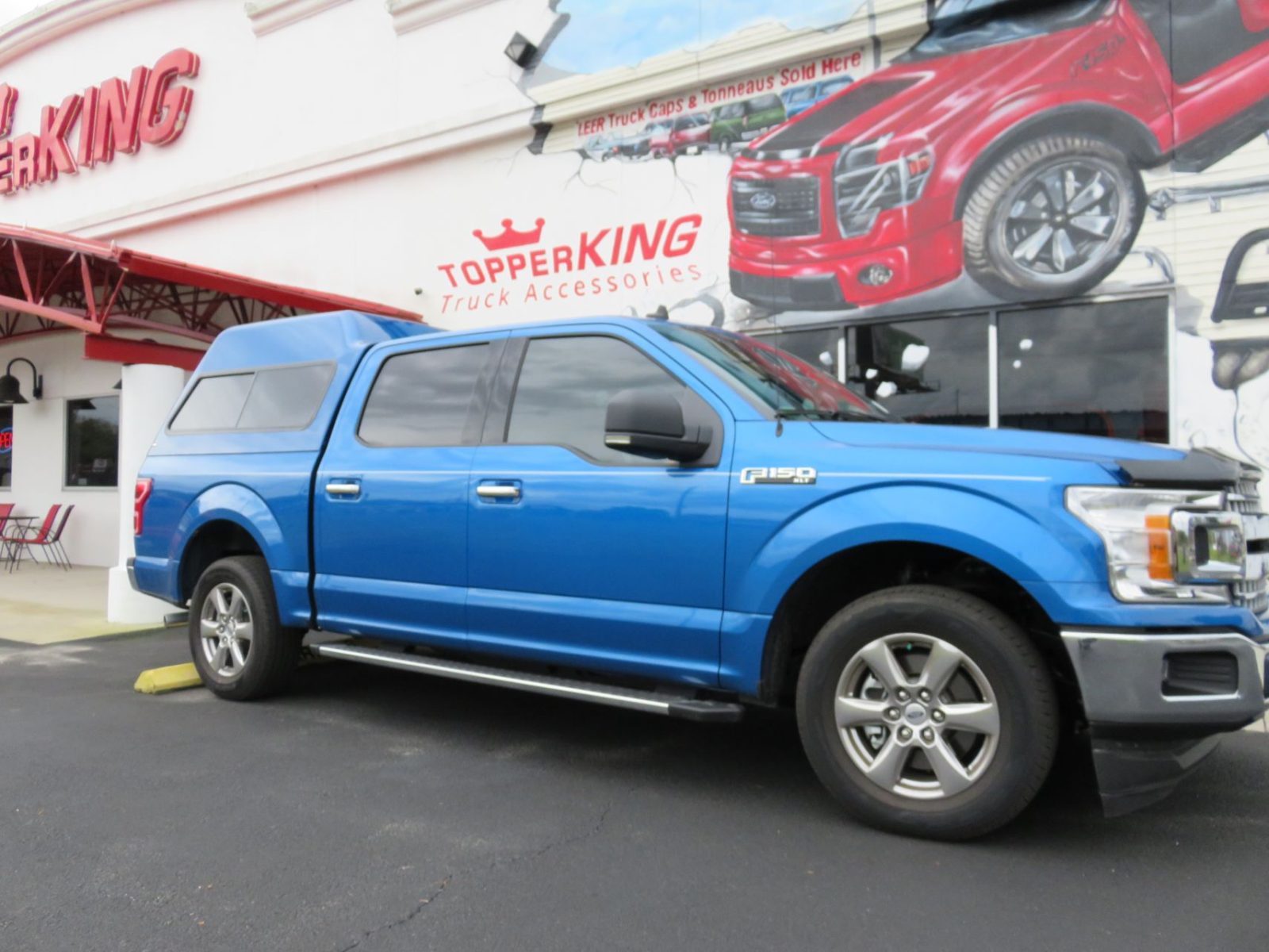 2018-blue-ford-f150-ranch-supreme-xd-topper-p.s-front.jpg