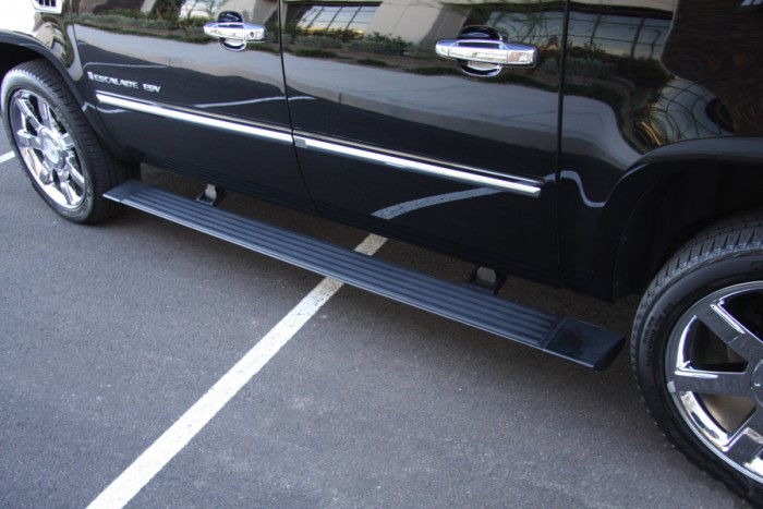 escalade-power-step.jpg